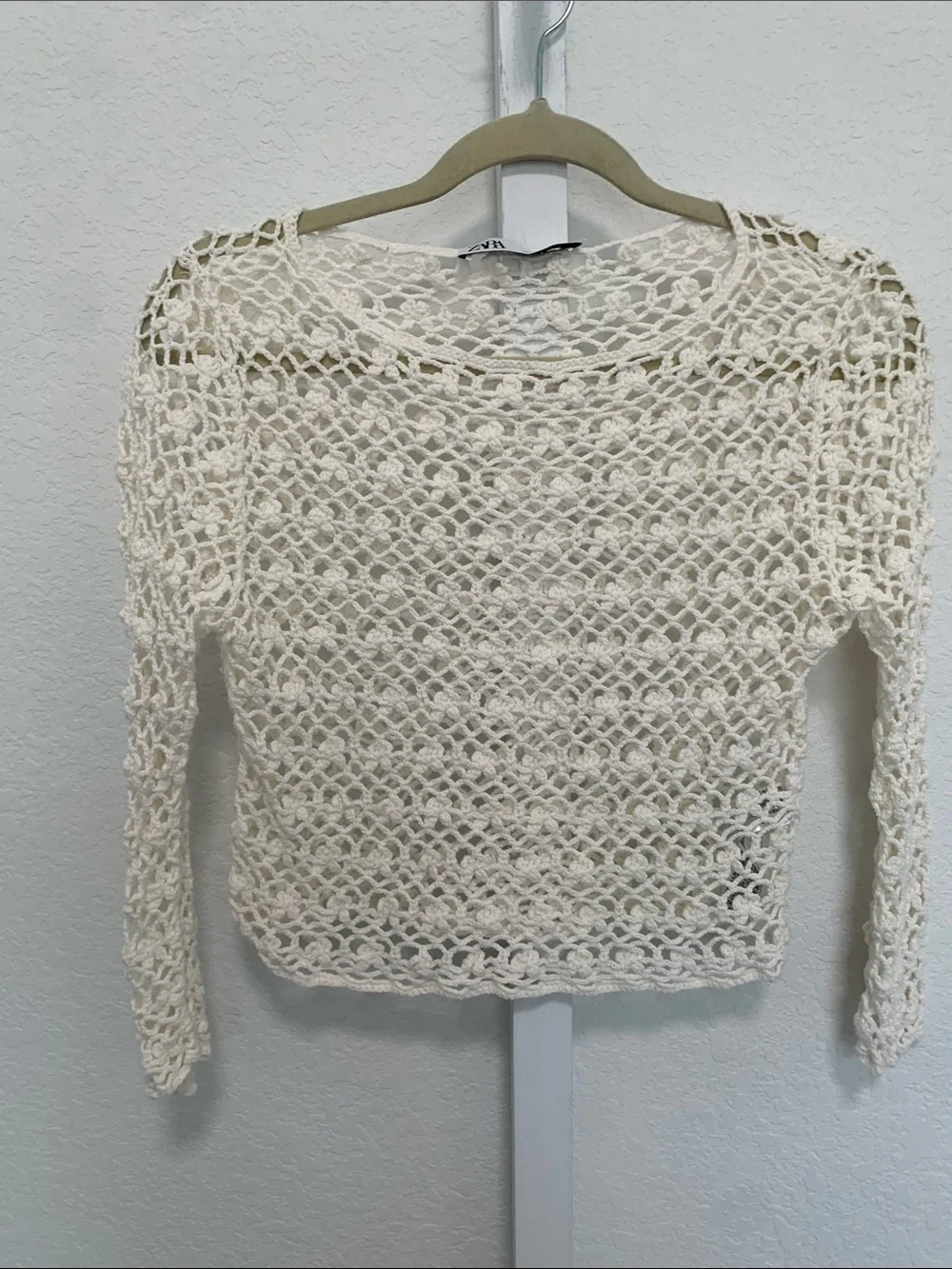 Zara White Crochet Open-Weave Long Sleeve Crop Top